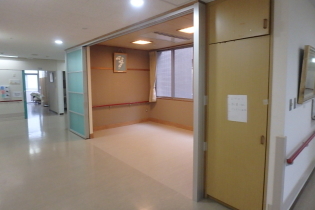 老健施設2階談話室改修工事